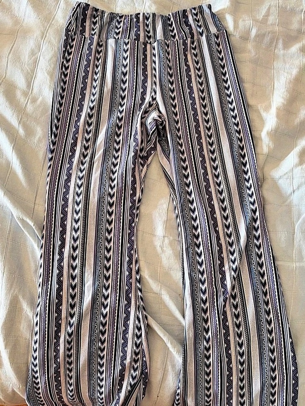 NO BOUNDARIES Geometric Pants in Blue & Black Size Large